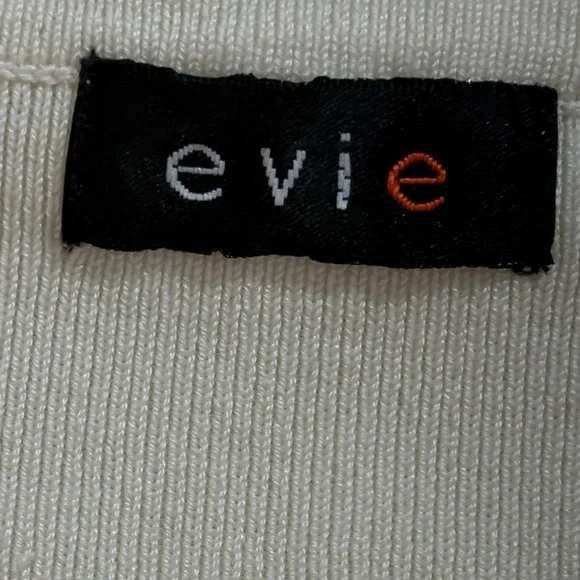 EVIE Ivory Cardigan with Pearl Embellishments - Picture 3 of 8